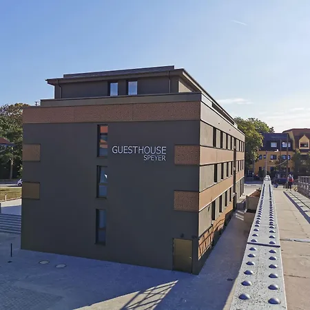 Guesthouse Speyer 4* 斯派尔