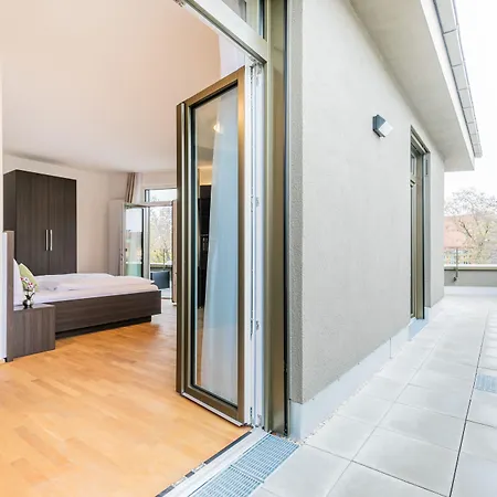 Guesthouse Speyer 公寓式酒店 4*