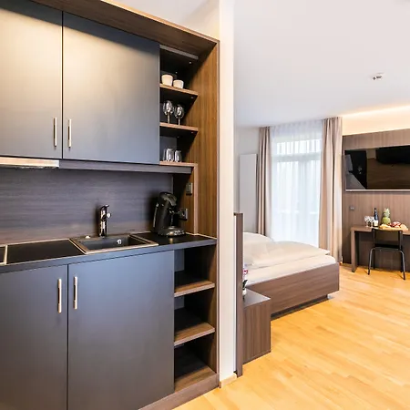 Guesthouse Speyer 公寓式酒店 4*