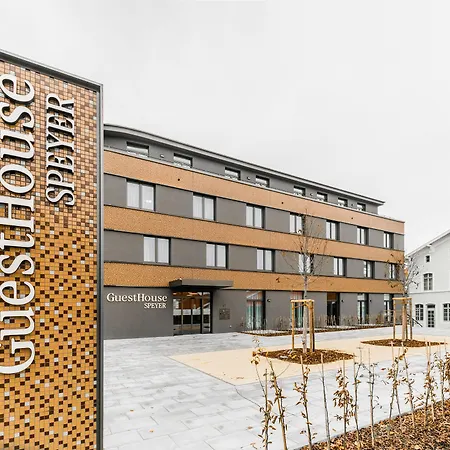 公寓式酒店 Guesthouse Speyer 4*